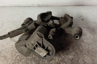 Etrier arriere gauche (freinage) VOLKSWAGEN TOURAN 3