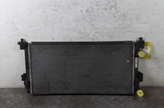 Radiateur eau VOLKSWAGEN TOURAN 3 Photo n°1