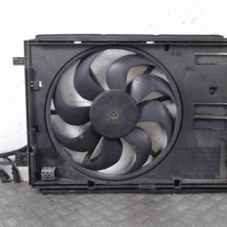 Moto ventilateur radiateur PEUGEOT 308 2 SW Photo n°1