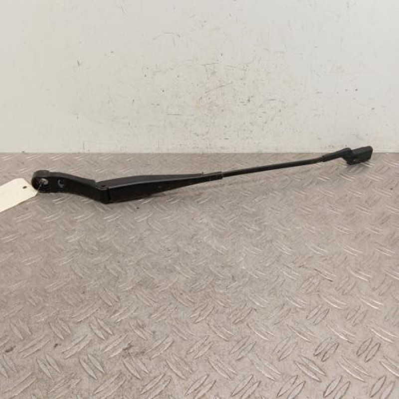 Bras essuie glace avant gauche PEUGEOT 308 2 SW Bras essuie glace avant gauche PEUGEOT 308 2 SW