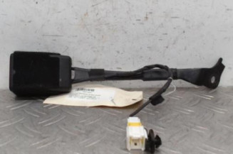 Attache ceinture avant droit PEUGEOT 308 2 SW Photo n°3