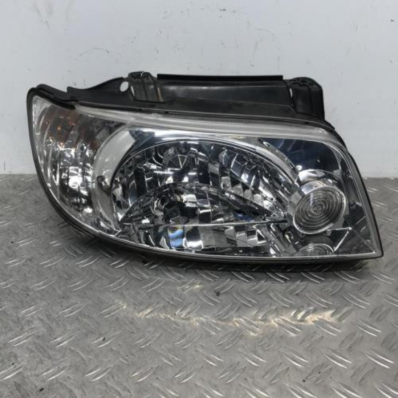 Optique avant principal droit (feux)(phare) HYUNDAI MATRIX