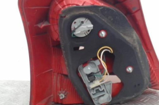 Feu arriere principal droit (feux) TOYOTA YARIS 2