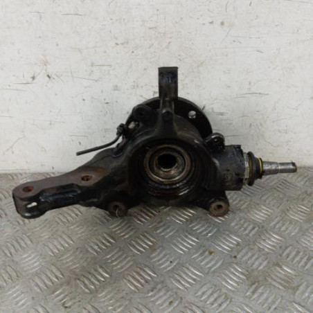 Moyeu avant droit NISSAN NV400