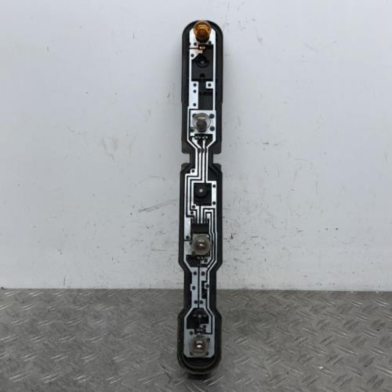 Platine feu arriere droit NISSAN NV400 Platine feu arriere droit NISSAN NV400