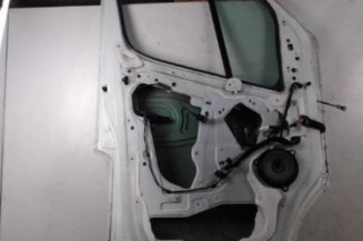 Porte avant gauche NISSAN NV400 Photo n°9