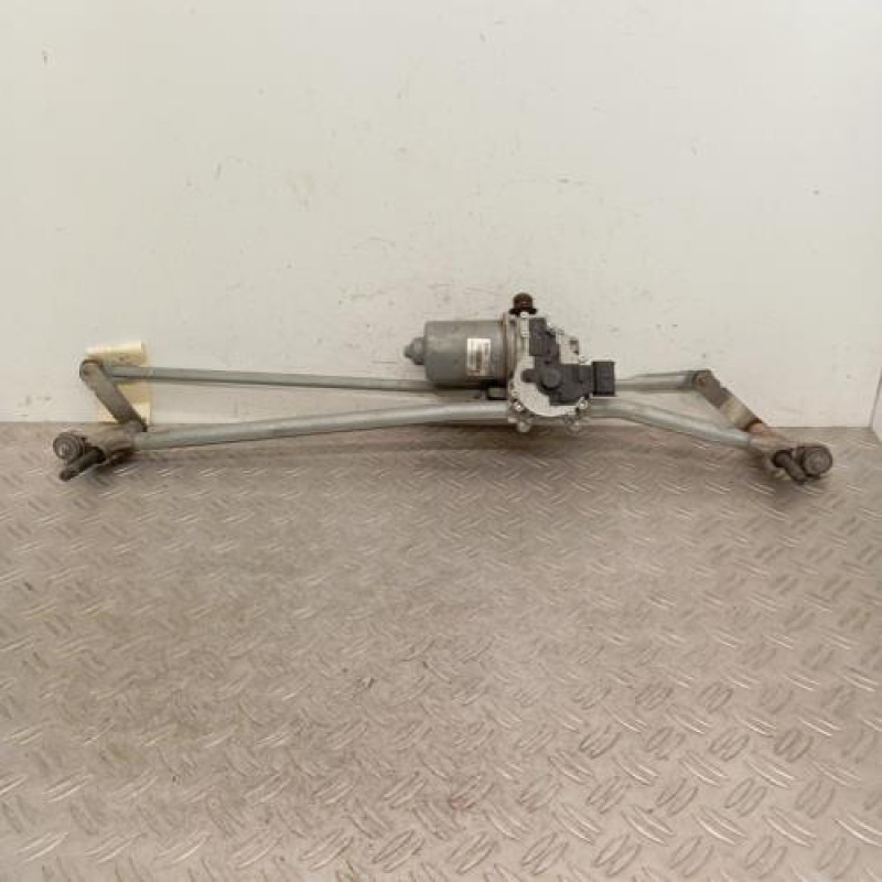 Moteur essuie glace avant NISSAN NV400