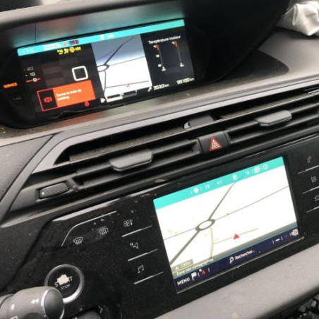 Ecran GPS CITROEN C4 PICASSO 2 Photo n°1