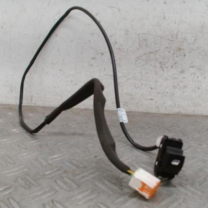 Interrupteur de leve vitre avant droit CITROEN C4 PICASSO 2
