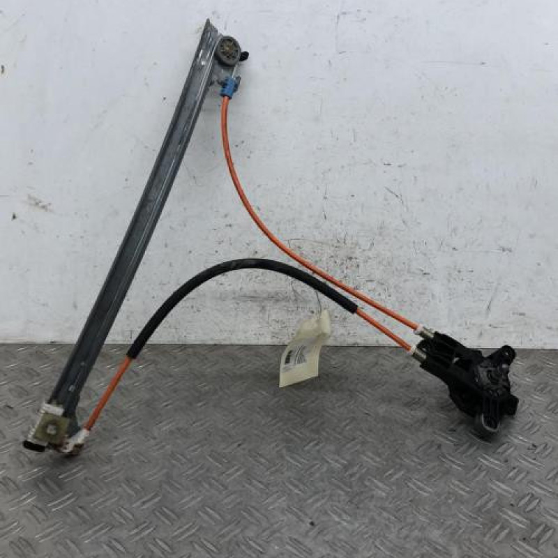 Leve vitre mecanique avant droit CITROEN SAXO