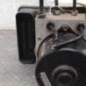 Bloc ABS (freins anti-blocage) VOLKSWAGEN NEW BEETLE 1