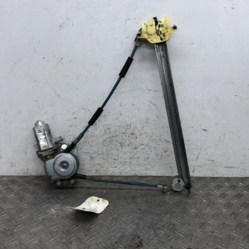 Leve vitre electrique arriere gauche CITROEN XSARA PICASSO