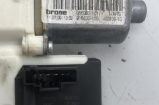 Leve vitre electrique arriere gauche RENAULT MEGANE 3 Photo n°3