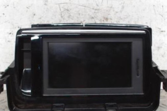 Ecran GPS RENAULT MEGANE 3 Photo n°1