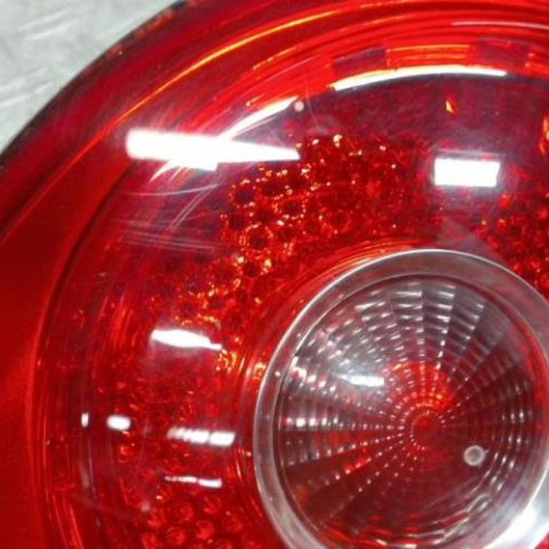 Feu arriere secondaire gauche (feux) VOLKSWAGEN GOLF 5