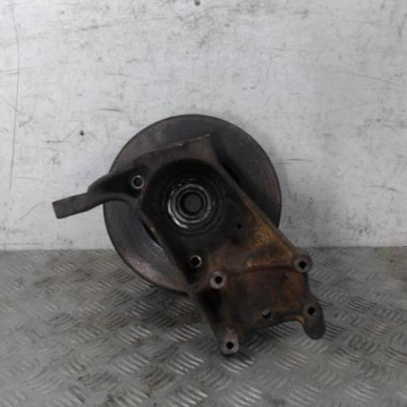 Moyeu avant droit RENAULT TRAFIC 1