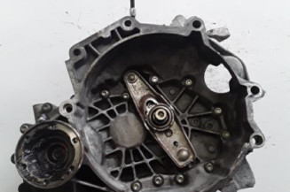 Boite de vitesses VOLKSWAGEN FOX Photo n°3