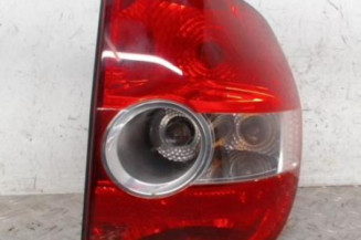 Feu arriere principal droit (feux) VOLKSWAGEN FOX Photo n°1
