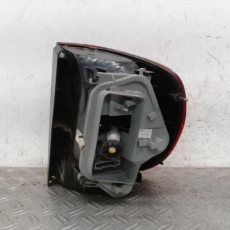 Feu arriere principal gauche (feux) VOLKSWAGEN FOX