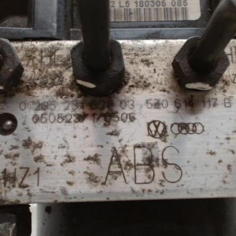 Bloc ABS (freins anti-blocage) VOLKSWAGEN FOX Bloc ABS (freins anti-blocage) VOLKSWAGEN FOX