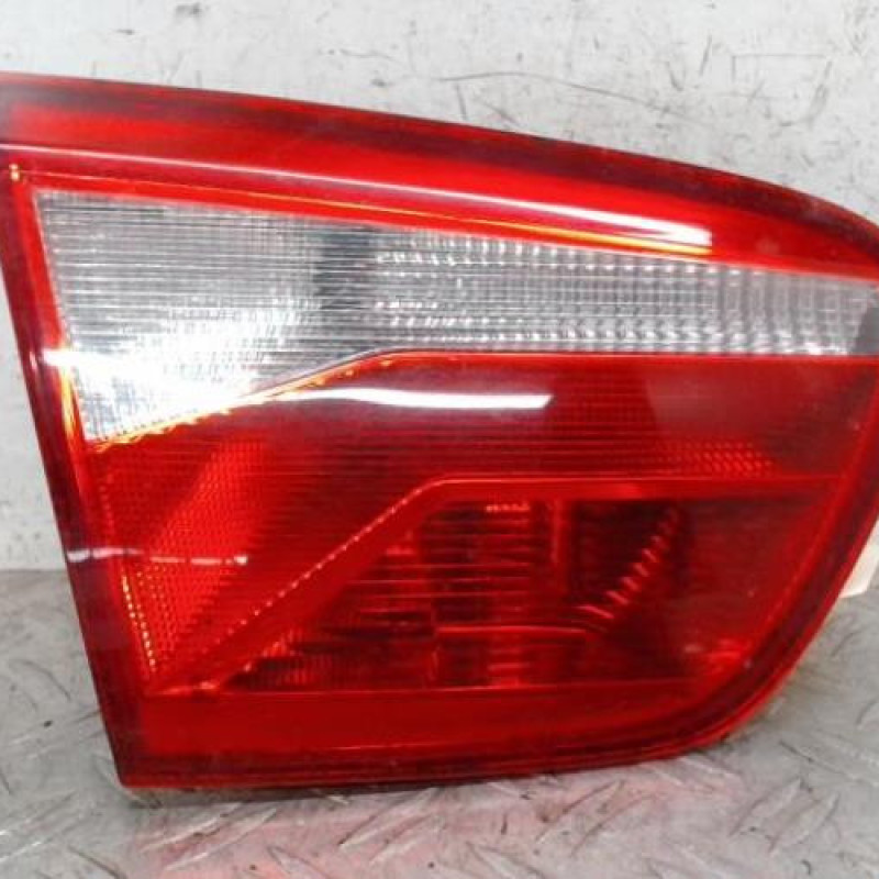 Feu arriere secondaire gauche (feux) SEAT IBIZA 4 Feu arriere secondaire gauche (feux) SEAT IBIZA 4