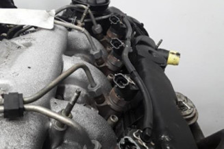 Moteur PEUGEOT 607 Photo n°1