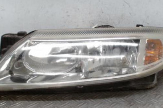 Optique avant principal gauche (feux)(phare) RENAULT LAGUNA 2 Photo n°1