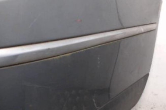 Pare choc arriere VOLKSWAGEN PASSAT 5 Photo n°1