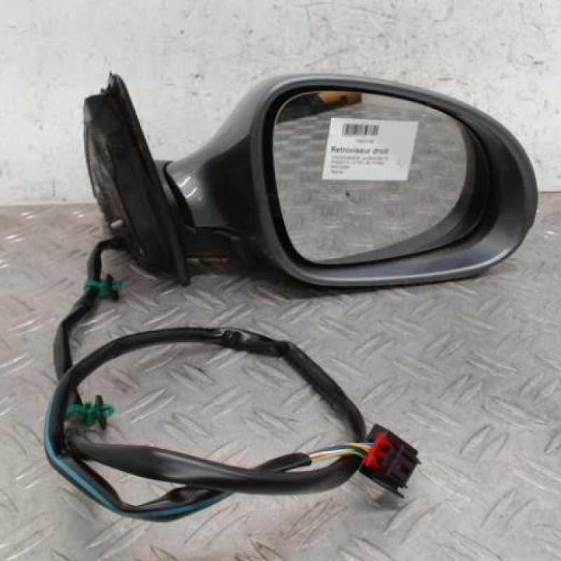 Retroviseur droit VOLKSWAGEN PASSAT 5