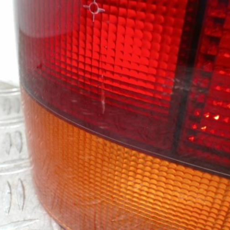 Feu arriere principal gauche (feux) RENAULT R19