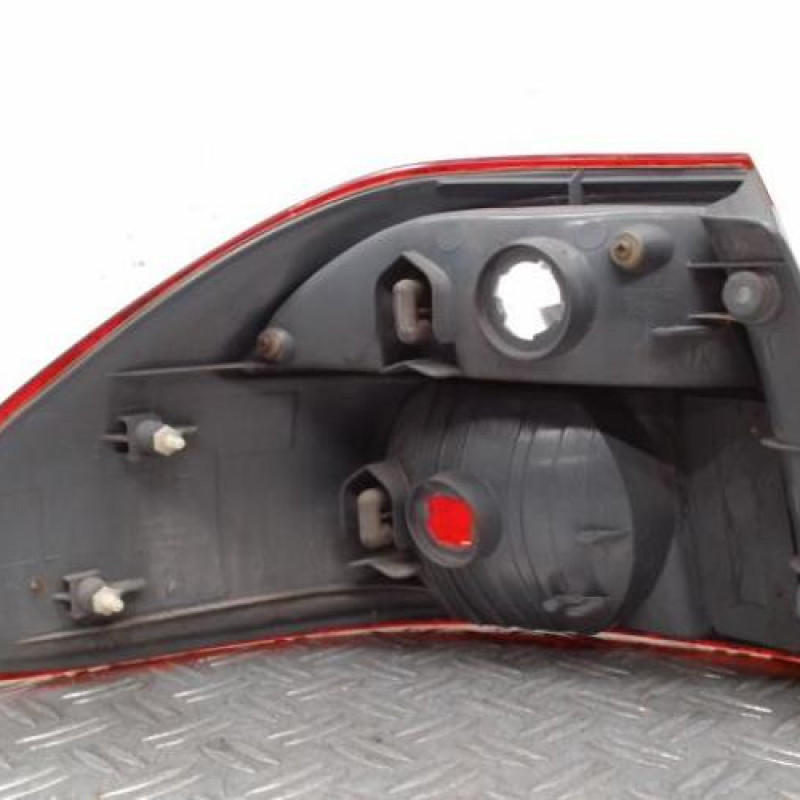 Feu arriere principal droit (feux) MAZDA 626 4