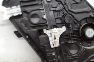 Leve vitre electrique arriere droit KIA CEE-D 2 Photo n°1