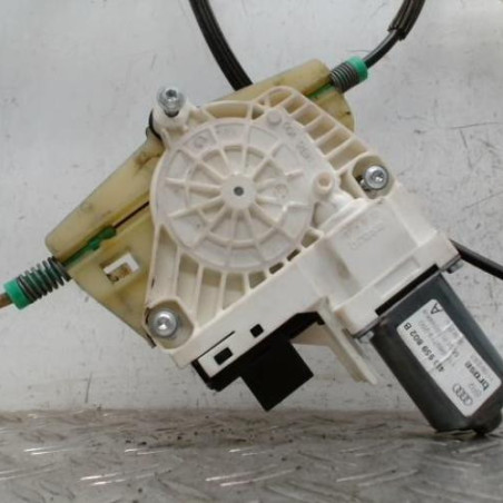 Leve vitre electrique avant droit AUDI Q7 1 Photo n°1