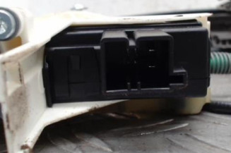 Leve vitre electrique avant gauche AUDI Q7 1 Photo n°4