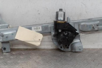 Leve vitre electrique avant droit PEUGEOT 208 1