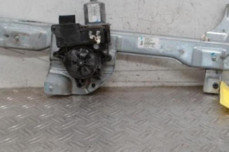 Leve vitre electrique avant gauche PEUGEOT 208 1
