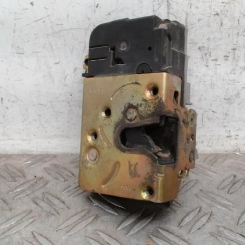 Serrure avant gauche PEUGEOT 206