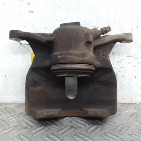 Etrier avant droit (freinage) VOLKSWAGEN CADDY 4