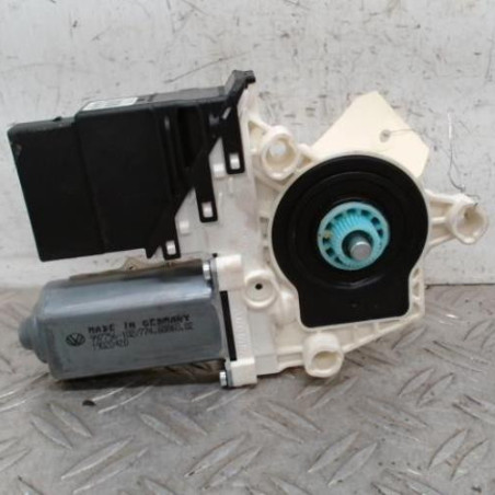Moteur leve vitre arriere droit VOLKSWAGEN GOLF 6 Photo n°1