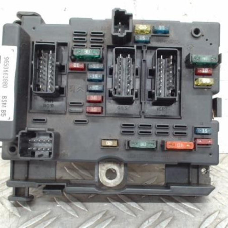 Boitier servitude moteur (BSM) PEUGEOT 307 Photo n°1