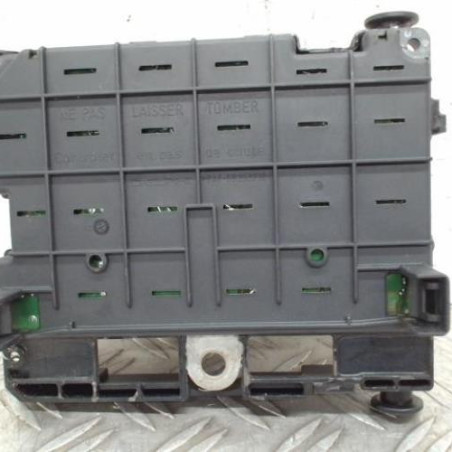 Boitier servitude moteur (BSM) PEUGEOT 307