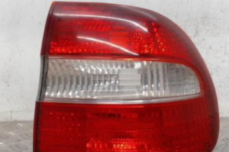 Feu arriere principal droit (feux) VOLVO V 40 1 Photo n°1