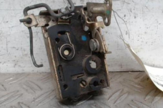 Serrure avant droit CITROEN SAXO