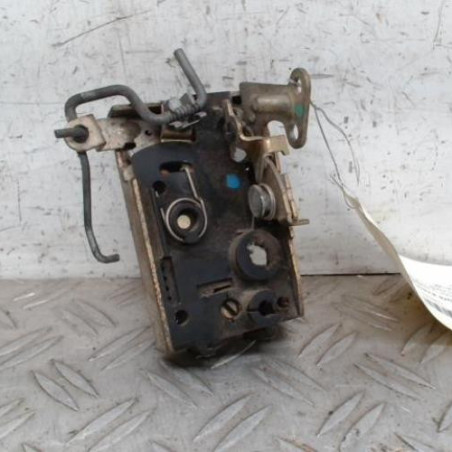 Serrure avant droit CITROEN SAXO