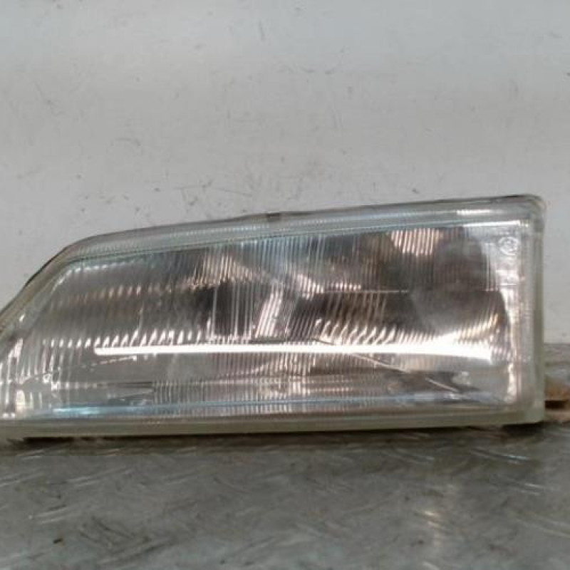 Optique avant principal gauche (feux)(phare) PEUGEOT 106