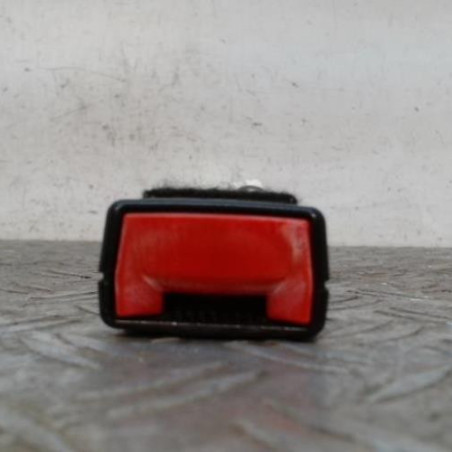 Attache ceinture avant gauche PEUGEOT 3008 1 Photo n°1
