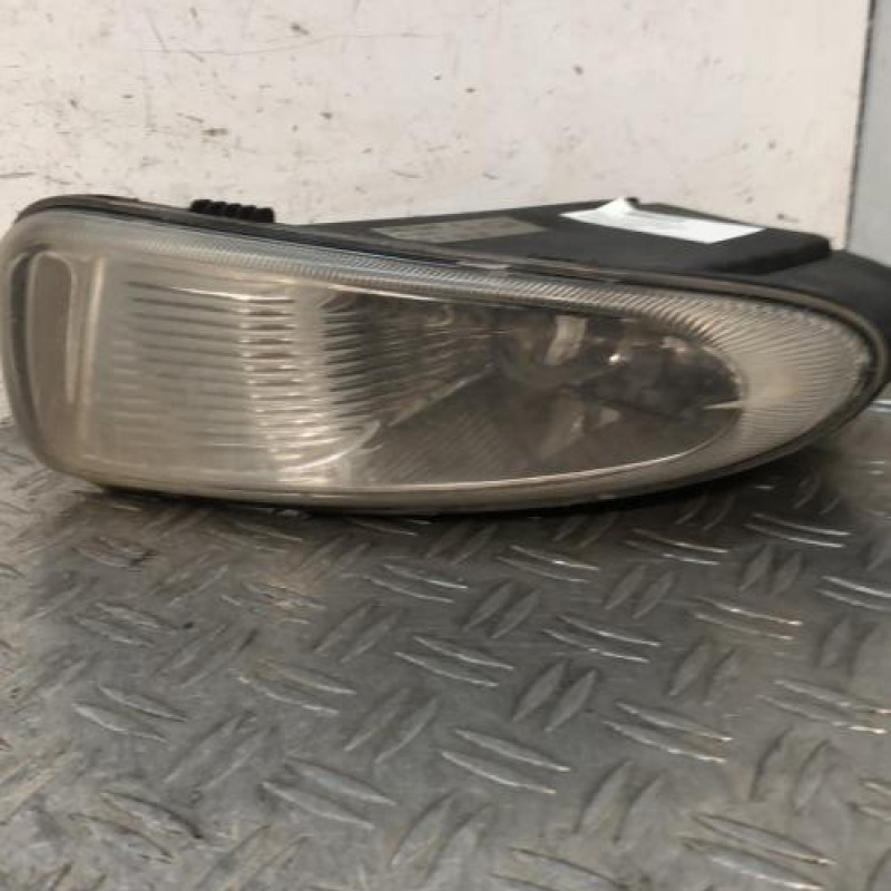 Anti brouillard gauche (feux) CHRYSLER VOYAGER 3 Anti brouillard gauche (feux) CHRYSLER VOYAGER 3