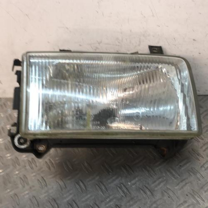 Optique avant principal droit (feux)(phare) VOLKSWAGEN TRANSPORTER 4