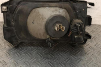 Optique avant principal droit (feux)(phare) VOLKSWAGEN TRANSPORTER 4