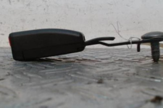 Attache ceinture avant gauche RENAULT ZOE 2 Photo n°1